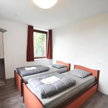 Vandrarhem De La Roche - Champlon *