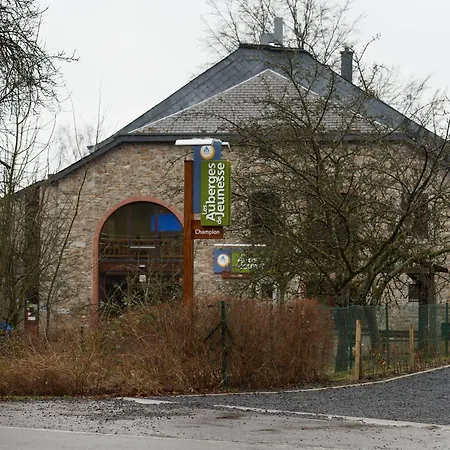 De La Roche - Champlon Hostel Tenneville