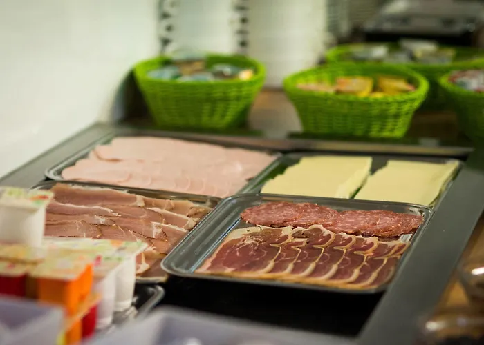 Ostello De La Roche - Champlon